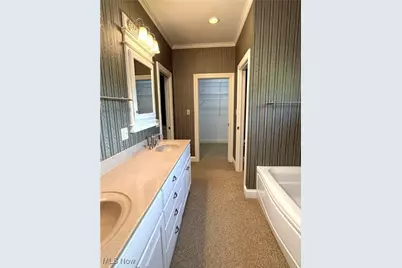 241 Fairway Drive, Millersburg, OH 44654 - Photo 27