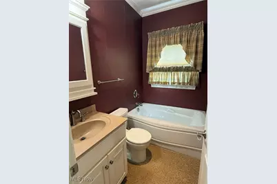 241 Fairway Drive, Millersburg, OH 44654 - Photo 33