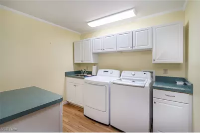 43304 Dellefield Road, Elyria, OH 44035 - Photo 5