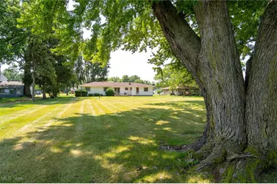 43304 Dellefield Road, Elyria, OH 44035 - Photo 45