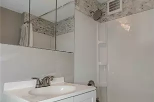 13800 Fairhill Rd, Huber Heights, OH 44120 - Photo 25