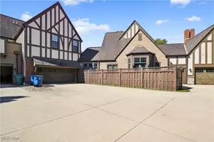 39489 Tudor Dr, Willoughby, OH 44094 - Photo 3