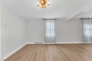 2230 Alger Rd, Oakwood, OH 44107 - Photo 9