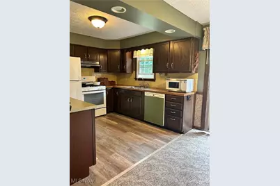 8079 Windward Trace Circle NW, Massillon, OH 44646 - Photo 19