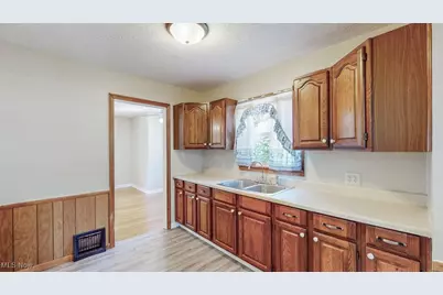 1629 Wildon Avenue, Akron, OH 44306 - Photo 11
