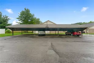 1707 Westhampton Dr, Austintown, OH 44515 - Photo 23