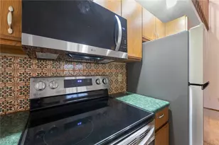 1707 Westhampton Dr, Austintown, OH 44515 - Photo 9