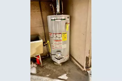 118 Wall, Weirton, WV 26062 - Photo 9