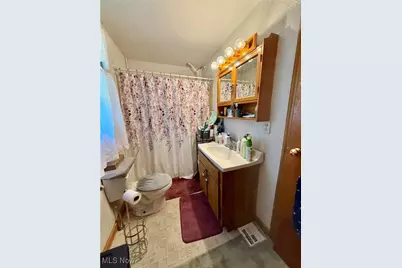 118 Wall, Weirton, WV 26062 - Photo 5