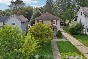 229 Basin St NW, Navarre, OH 44662 - Photo 3