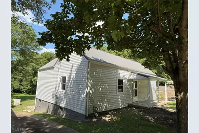 2364 W 23rd Street, Bellaire, OH 43906 - Photo 17