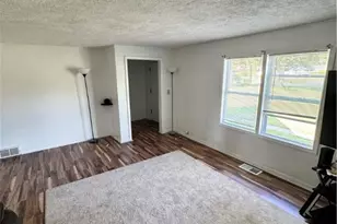 5696 Columbia Dr, Huber Heights, OH 44146 - Photo 3