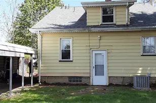 3916 Howard St, Youngstown, OH 44512 - Photo 3