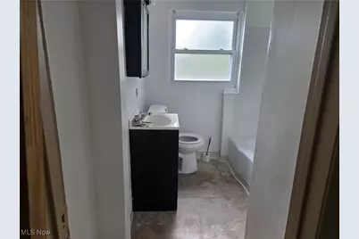 15009 Lawndale, Loveland, OH 44128 - Photo 9