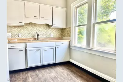 1563 Clermont Road, Loveland, OH 44110 - Photo 9