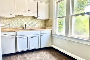 1563 Clermont Rd, Loveland, OH 44110 - Photo 9