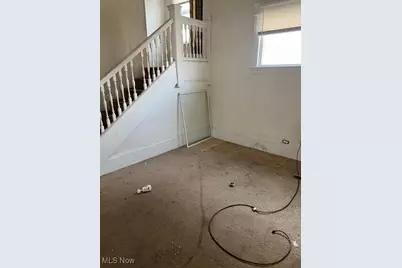 9618 Raymond Avenue, Loveland, OH 44104 - Photo 3