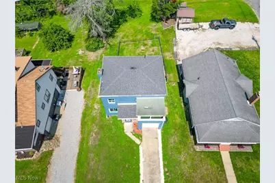 213 Buena Vista Boulevard, Steubenville, OH 43952 - Photo 9