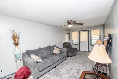 110 Boardman Boulevard, Boardman, OH 44512 - Photo 3