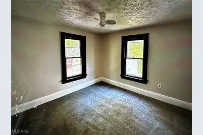 1103 Sawyer Avenue, Akron, OH 44310 - Photo 33
