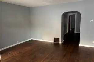 426 S Arlington St, Akron, OH 44306 - Photo 3