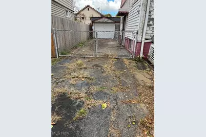 11603 Thornwood Avenue, Loveland, OH 44108 - Photo 13