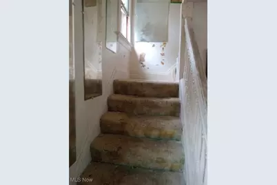 11603 Thornwood Avenue, Loveland, OH 44108 - Photo 9