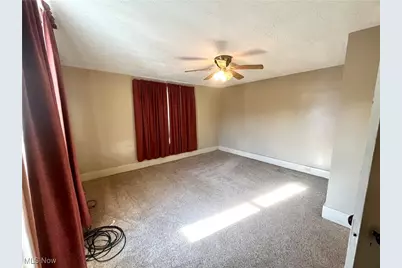 55500 National Road, Bridgeport, OH 43912 - Photo 15