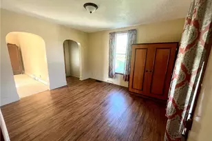 55500 National Rd, Bridgeport, OH 43912 - Photo 9