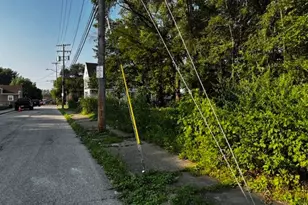 2700 Barber Ave, Loveland, OH 44113 - Photo 1