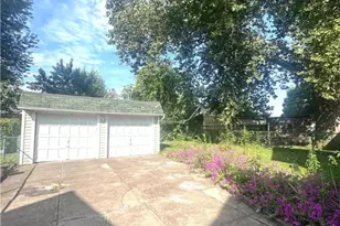 1386 E 53 Th St, Loveland, OH 44103 - Photo 11