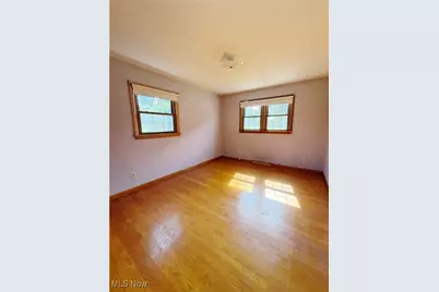 3300 Briarwood Lane, Youngstown, OH 44511 - Photo 11