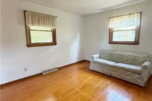 3300 Briarwood Ln, Youngstown, OH 44511 - Photo 7