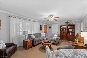 55899 Poplar Dr, Bellaire, OH 43906 - Photo 9