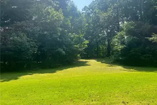 10504 Mulberry Rd, Chardon, OH 44024 - Photo 11