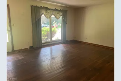 10504 Mulberry Road, Chardon, OH 44024 - Photo 13