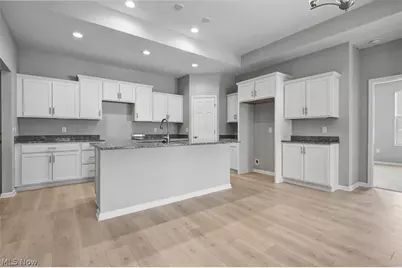 9264 Sharrott Road #1001, Poland, OH 44514 - Photo 7