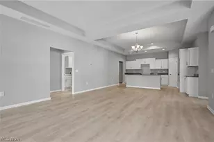 9264 Sharrott Rd, Poland, OH 44514 - Photo 11