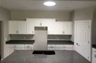 9264 Sharrott Rd, Poland, OH 44514 - Photo 3