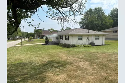 97 Idlewood Road, Austintown, OH 44515 - Photo 15