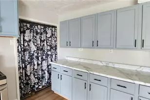 10240 Morton St, Byesville, OH 43723 - Photo 15