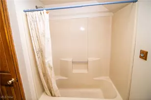 3465 Pennsylvania Ave, Weirton, WV 26062 - Photo 7