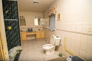 3465 Pennsylvania Ave, Weirton, WV 26062 - Photo 23