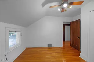 1468 Parkhill Rd, Cleveland Heights, OH 44121 - Photo 19