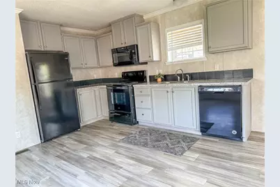 12860 Mayfield Road #161, Chardon, OH 44024 - Photo 9