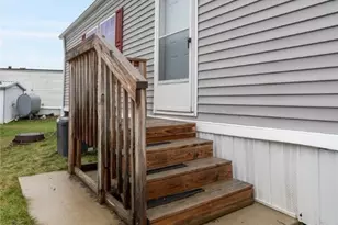 12860 Mayfield Rd, Chardon, OH 44024 - Photo 21