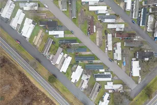 12860 Mayfield Rd, Chardon, OH 44024 - Photo 23