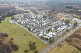 12860 Mayfield Rd, Chardon, OH 44024 - Photo 25