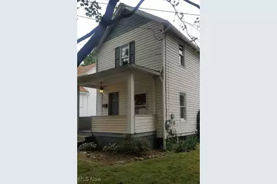 243 NW 19th, Barberton, OH 44203 - Photo 1