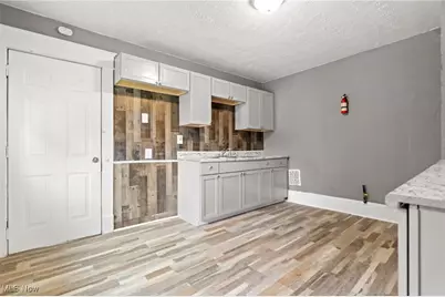 7608 Lawnview Avenue, Loveland, OH 44103 - Photo 25